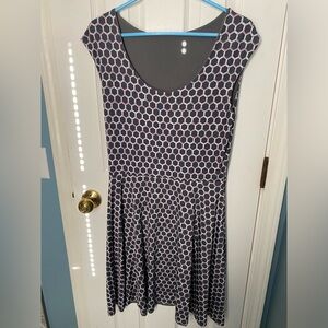 Geometric pattern dress size large